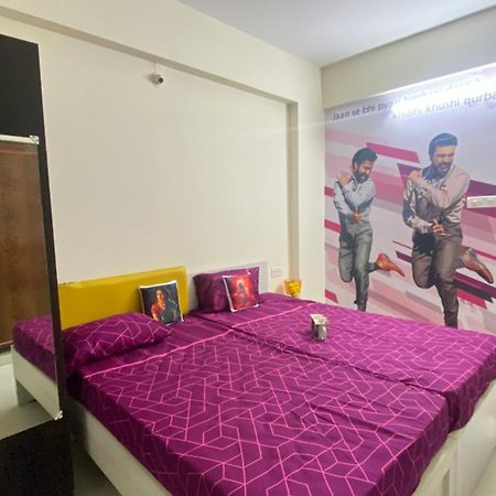 העיר בנגלור C Suites - Santiago II Stay, Cowork & Engage II Short & Long Stays מראה חיצוני תמונה